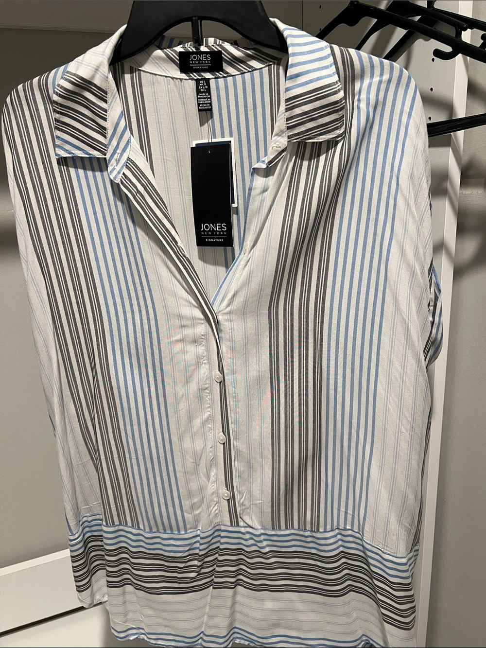 Jones New York White, Light Blue & Gray Striped Casual Button-Down Shirt